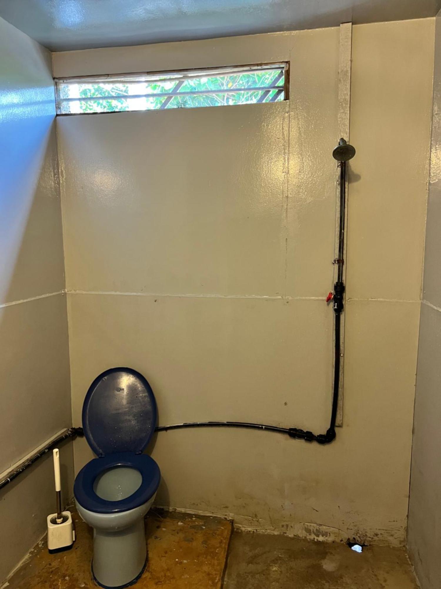 Ohlala Guesthouse 페렌티안 아일랜드 외부 사진